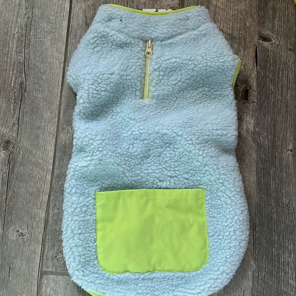 Boots and barley dog Sherpa winter warm vest size medium